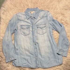 New Michael Kors pearl snap